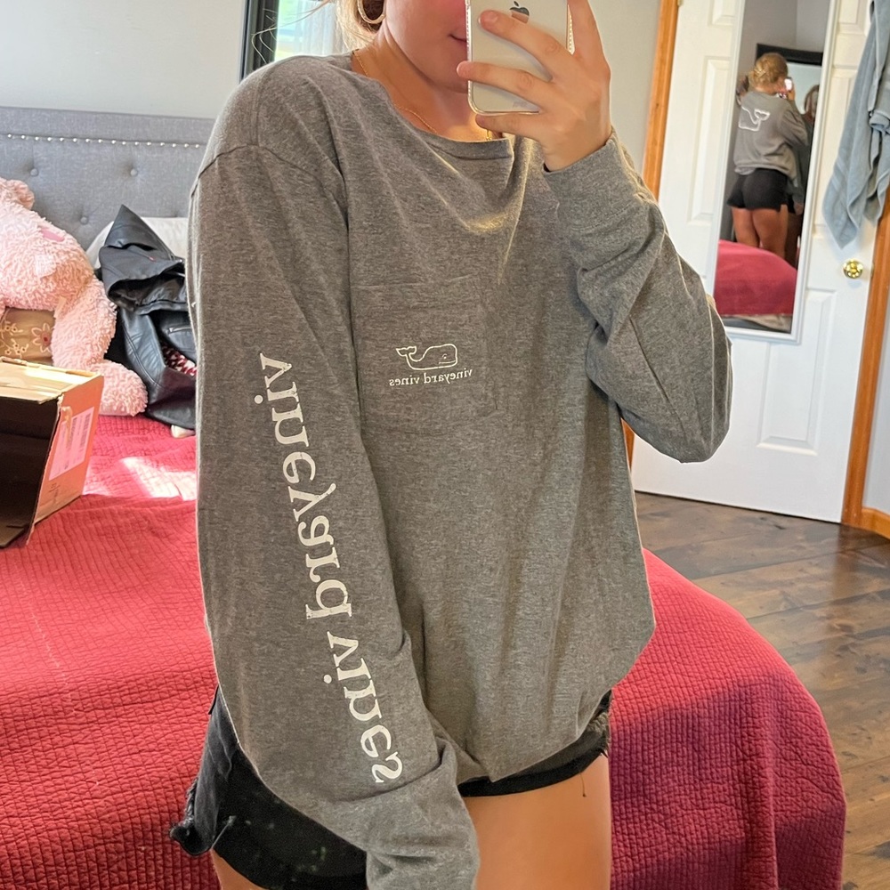 Vineyard Vines long sleeve tee